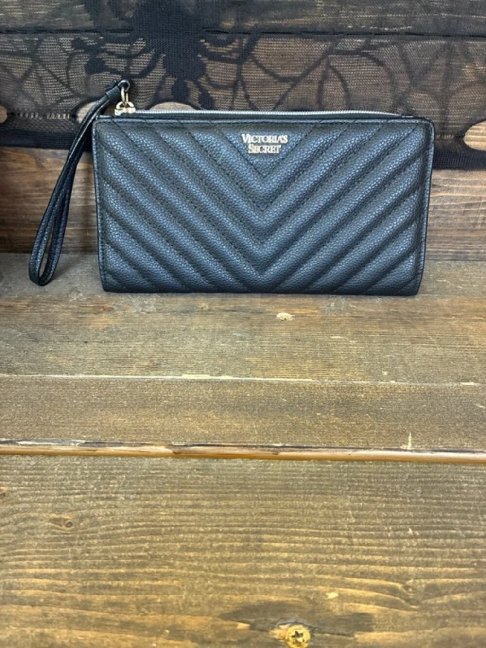 Victoria's Secret Black Quilted V-Quilt Wristlet Wallet Clutch Bag